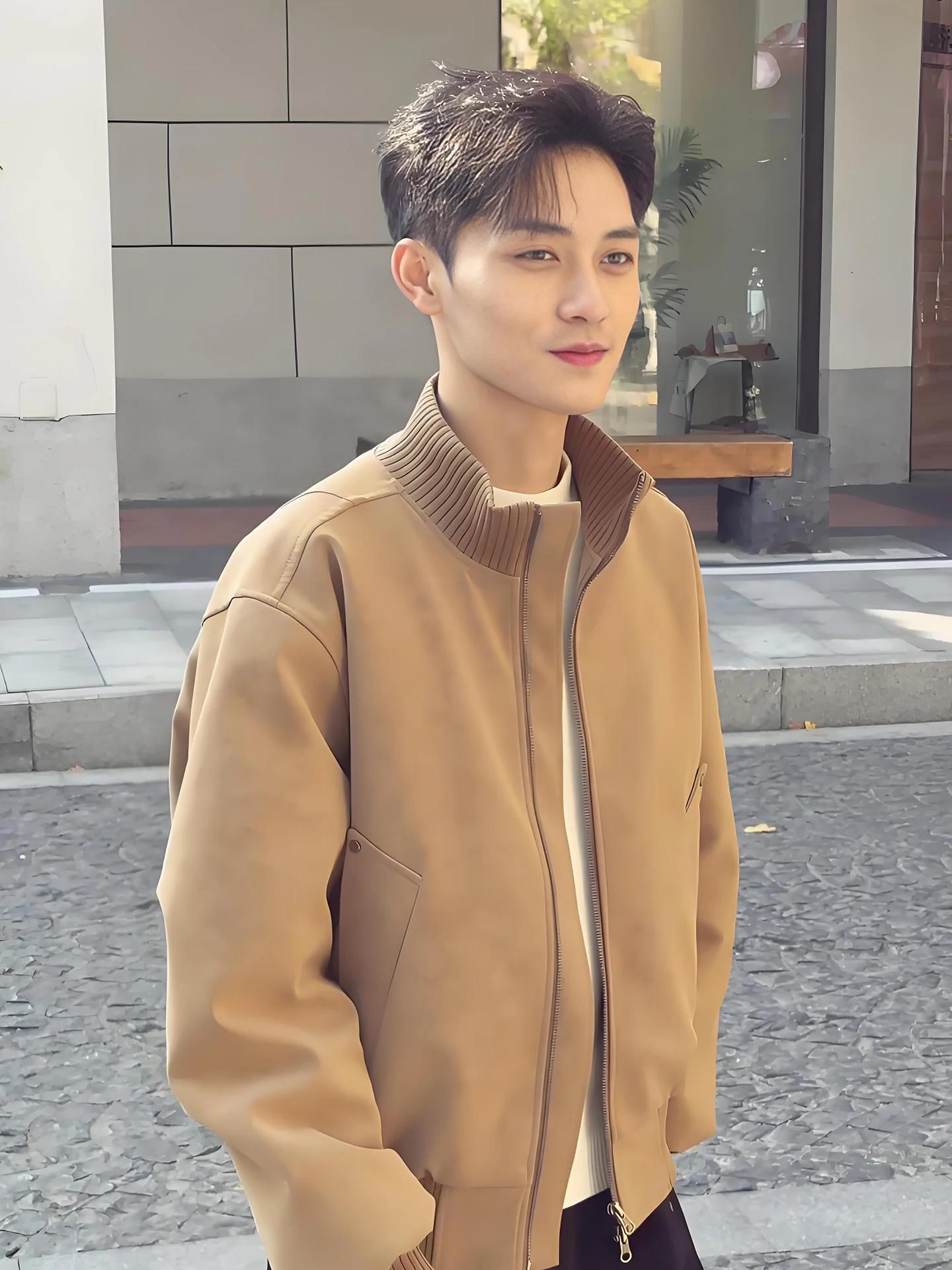 

Cleanfit Men's Cotton Jaet Stand Collar Winter Coat Fce Lined Baseball Sle ort American Faion Leather Jaet