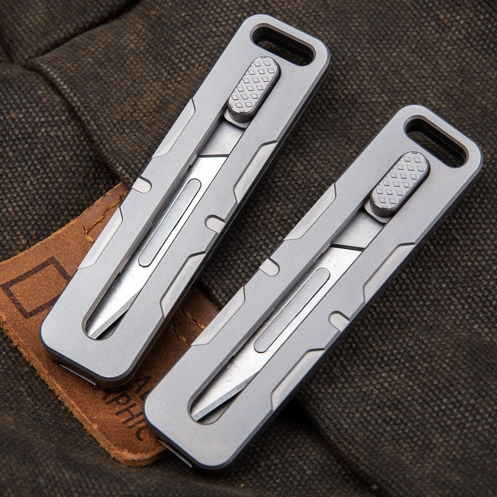 Titanium Sliding Blade Knife EDC Utility Key Knife Small Tool For Cutting Paper And Opening Boxe Replaceable NO.10 Scalpel Blade