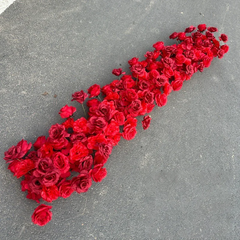 Künstlicher Tischläufer mit weißen und roten Rosen, Blumenreihe, Hochzeitstisch-Mittelstück, Blumenarrangement, Hochzeitskulisse, Bogen, Partydekoration – Detail 4