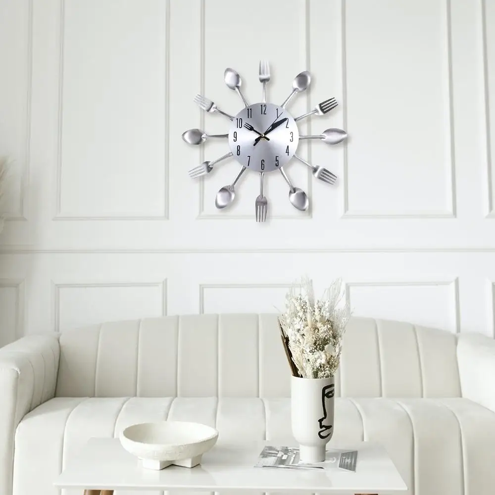 

3D Spoon Fork Wall Clock Removable Creative Cutlery Wall Clock Electronic Multifunctional Metal Clock Restaurant