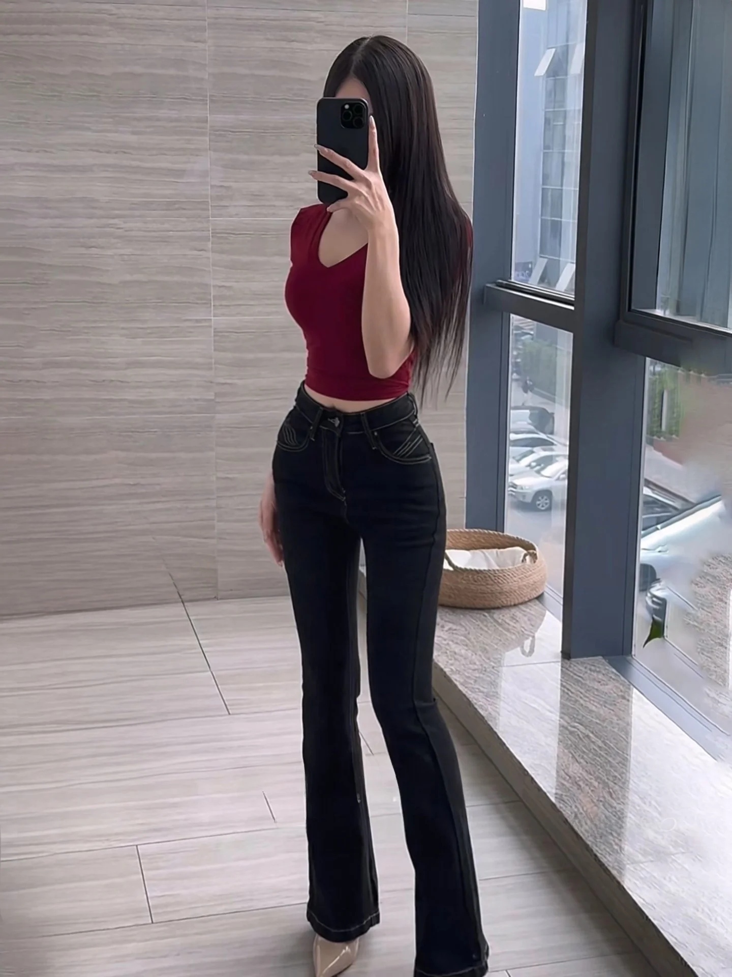 

Low Waist Micro Flare Embroidered Denim Jeans Women's Spring Bla Slimming Hip Enhancing Body a Long Leg Lengthening P...