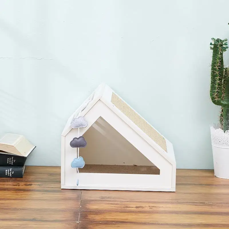 The cabin is both a cat house and a scratchboard, cat supplies