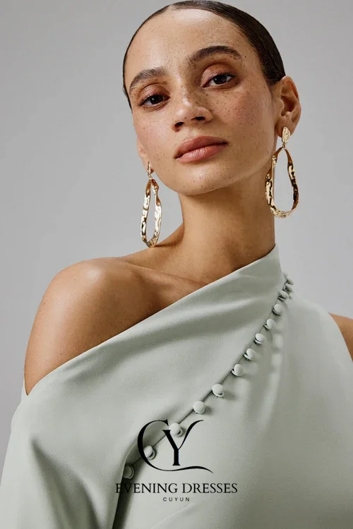 CUYUN فساتين نسائية صيفية حورية البحر طول الشاي غير متماثلة للنساء فساتين لحضور الحفلات الموسيقية مخصصة فستان الحفلات 2025