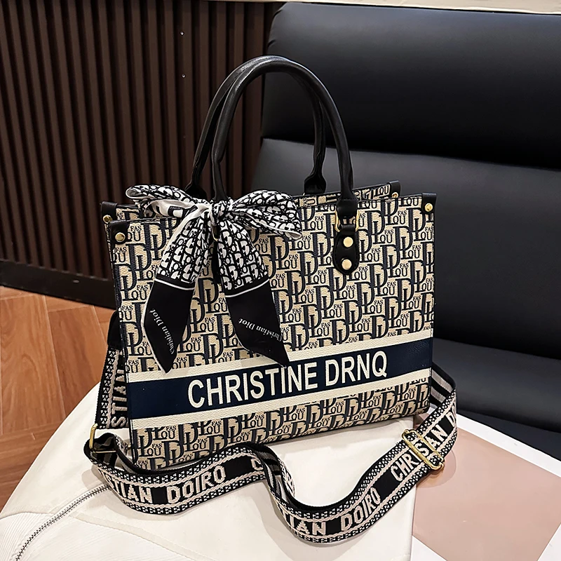 Durable Maillard Style Shoulder Bag Practical Travel Commuting Trendy Presbyopic Printing Exquisite Stylish