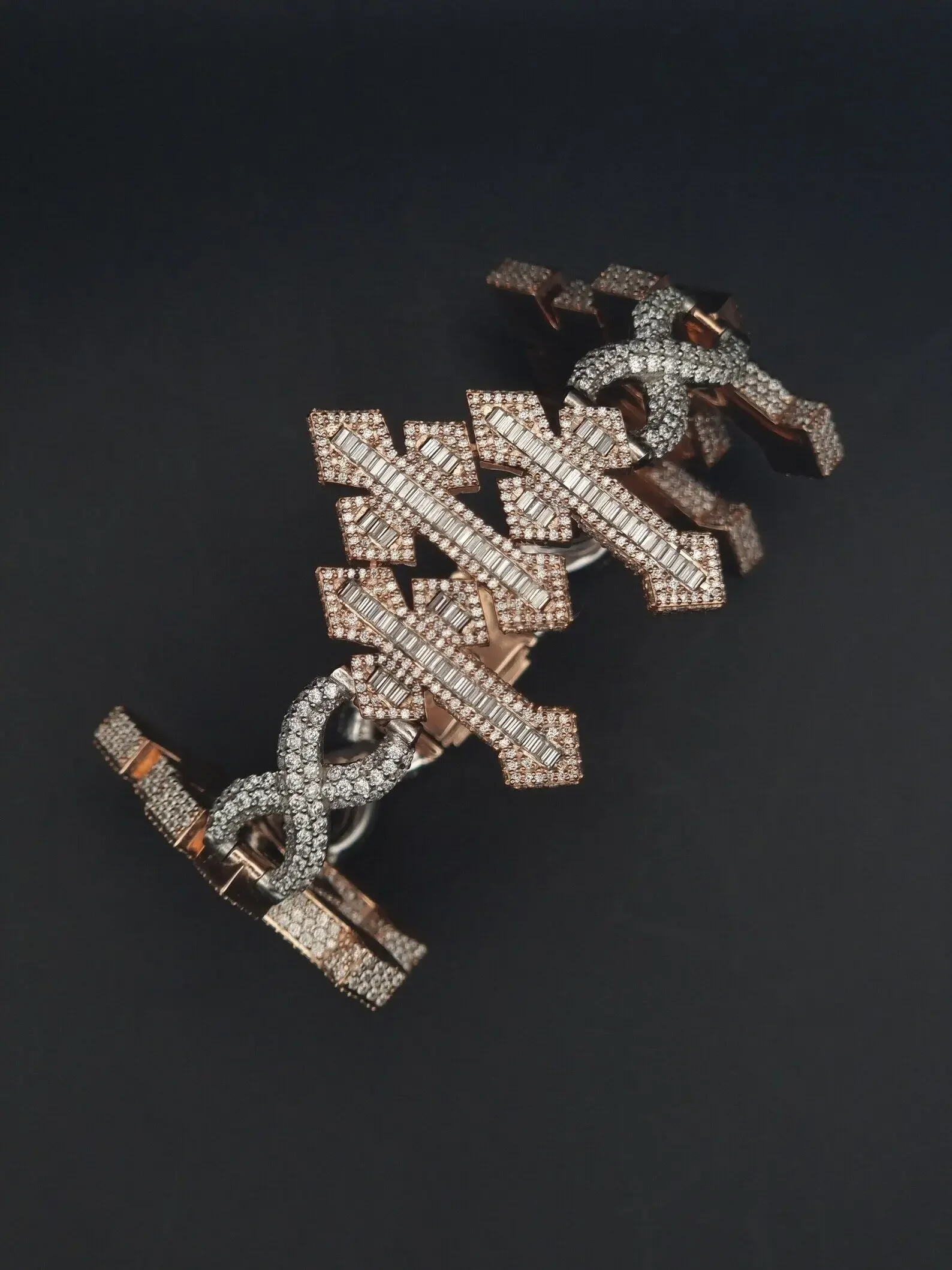 2025 hip-hop new rose gold double-color three-row cross set with high quality zircon atmosphere men's bracelet jewelry.