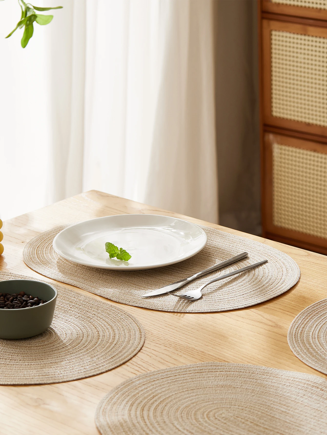 Thumbnail 4 - #13 Cheapest Placemats Deals You Can Get