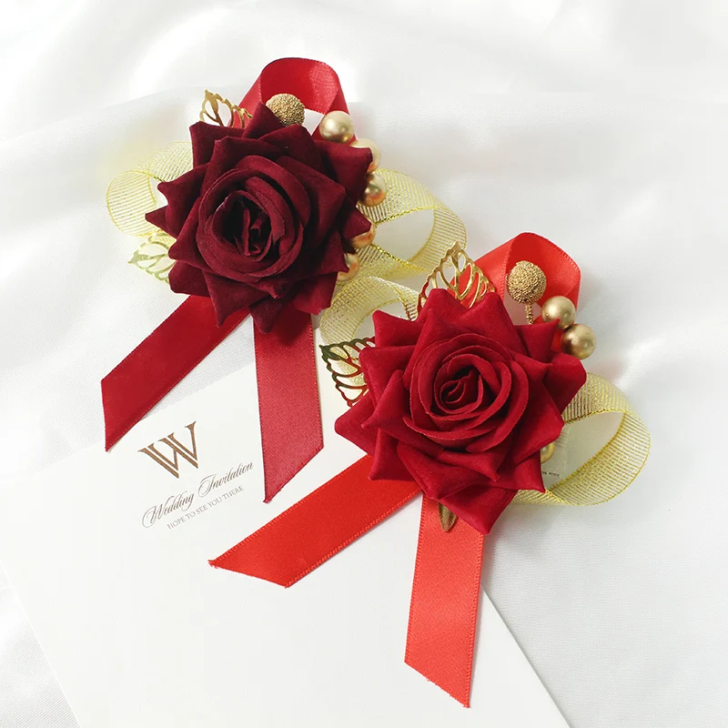Rote Rosen-Handgelenkblume Künstliche Seiden-Handgelenkkorsage Armband für Abschlussball-Dekorationen Hochzeit Blumen-Accessoire Party-Deko