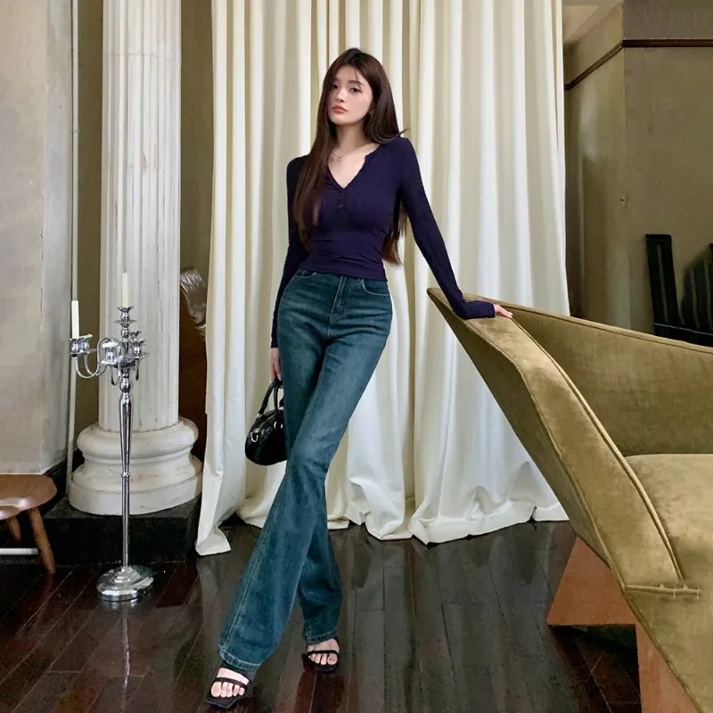 

2024, новая женская футболка с v-образным вырезом, облегающая весенняя сексуальная футболка с длинными рукавами и съедобными грибами для женщин, модные футболки белого и черного цвета