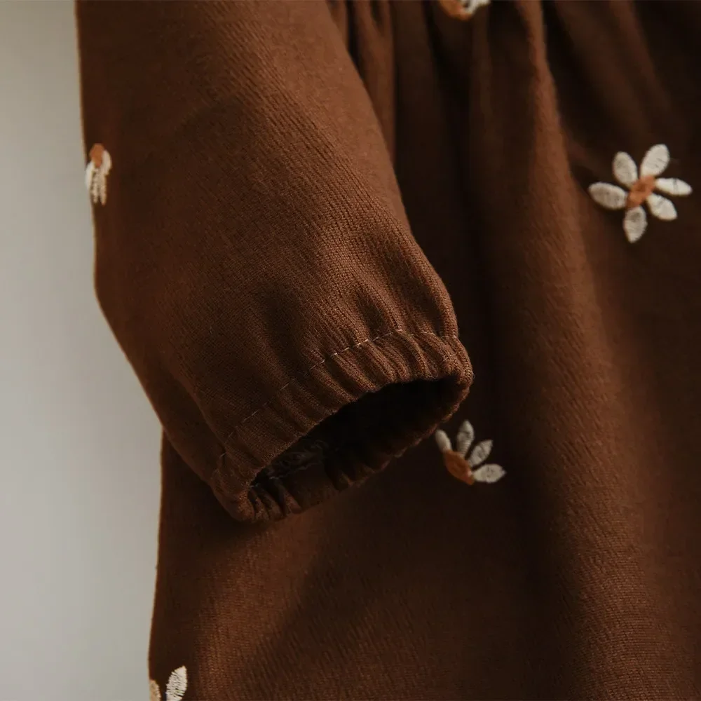 Braunes Schleifenkleid mit langen Ärmeln für Babymädchen, Herbstmode, neue Partykleider für Mädchen, niedlicher Puppenkragen, Freizeitkleidung – Detail 9