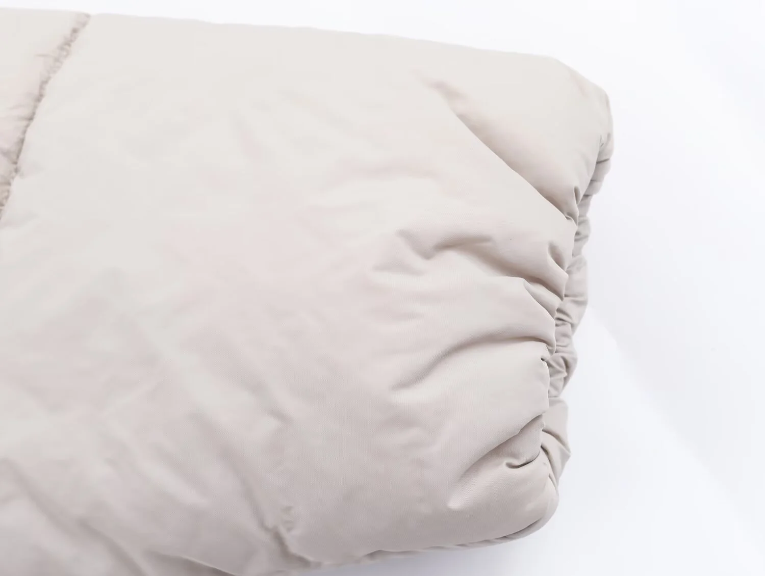 แจ็คเก็ตผ้าฝ้ายกันน้ำมีฮู้ด สไตล์ลำลอง เรียบง่าย เหมาะกับการเดินทางในชีวิตประจำวัน สำหรับผู้หญิง ฤดูหนาว ปี 2025