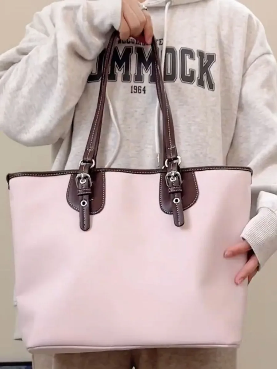 Thumbnail 4 - #23 Best Baguette Bags to Buy In 2026