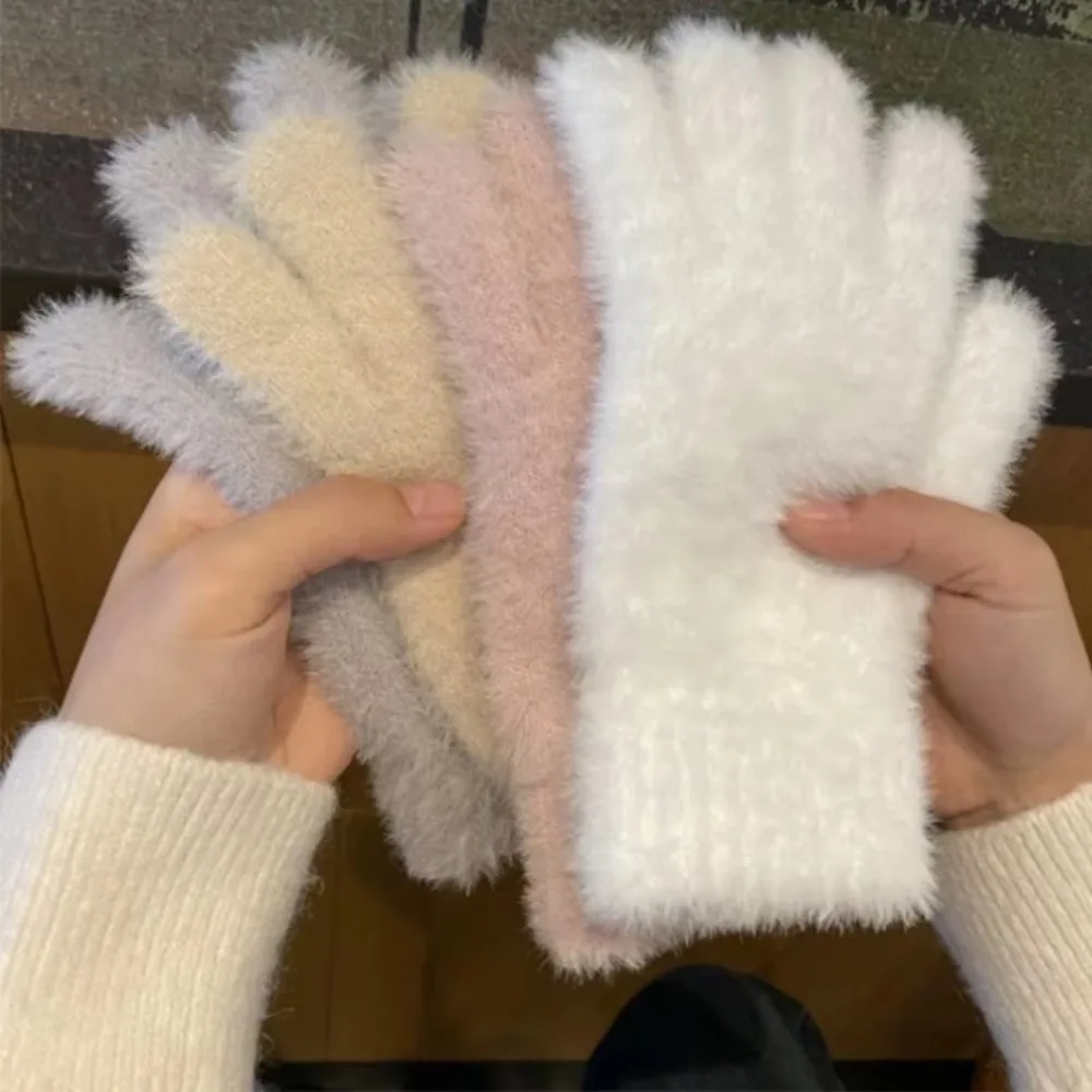 Cute Thickened Furry Gloves Cold-proof Warm Winter Gloves Solid Color Breathable Mink Velvet Gloves Winter