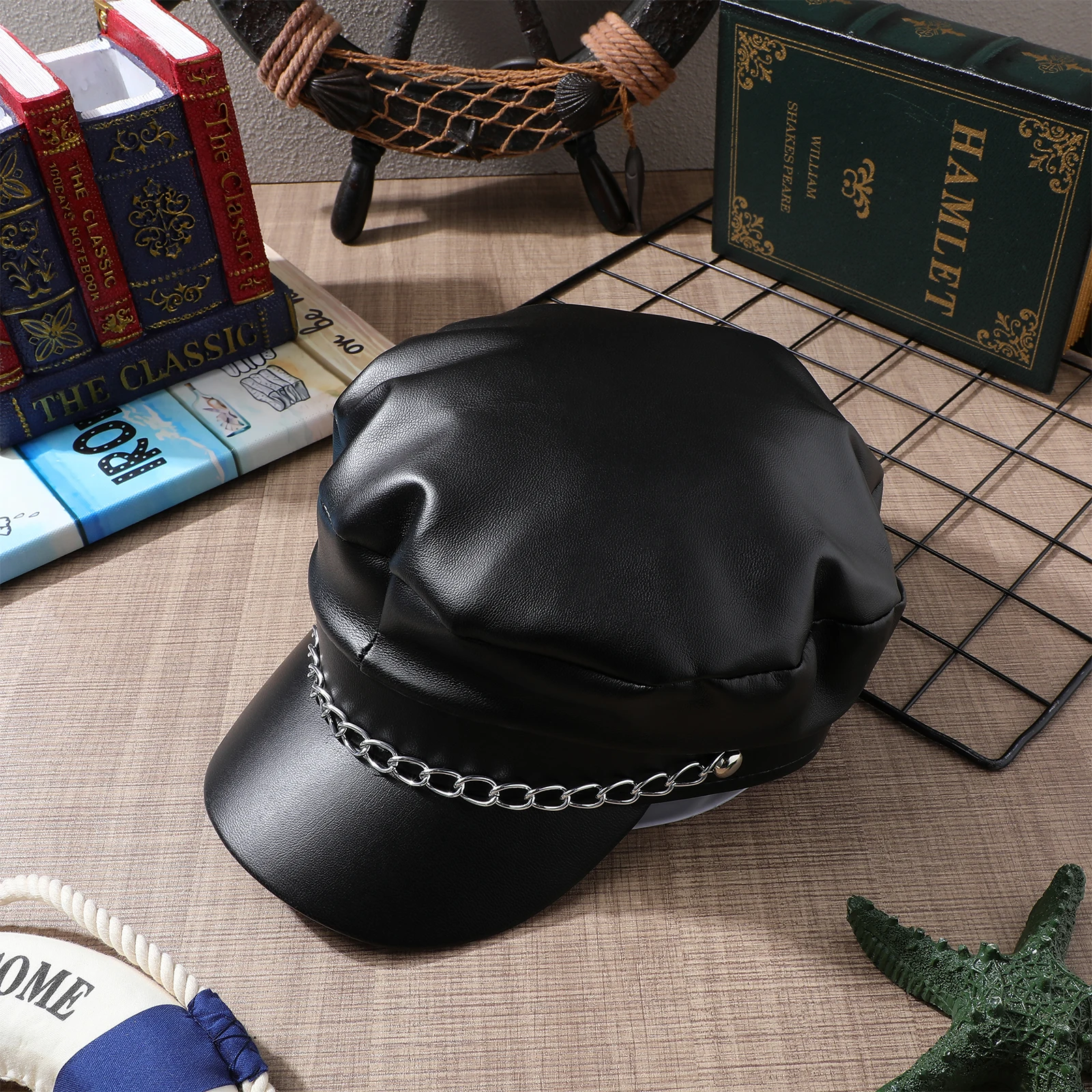 

Black PU Chain Sailor Hat Flat Top Caps Vintage Style Biker Newsboy Captain Costume Party Accessory Newsboy Cap