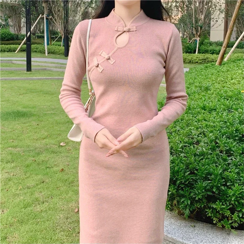 Female Retro Elegance Improved Cheongsam Hollowed Out Sexy Slim Knitted Long Dress Women Qipao Lady Traditional Chinese Costume