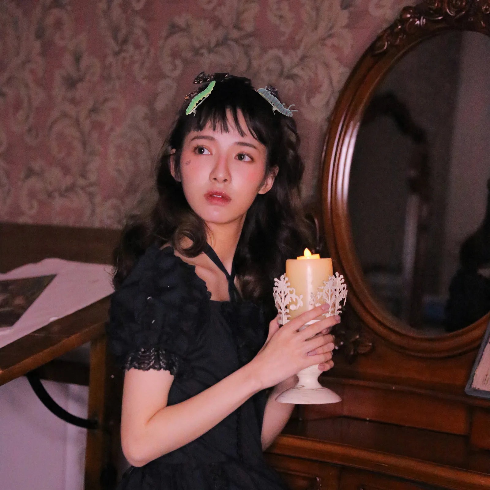 

12Pcs Spooky Halloween Hair Clips Creepy Caterpillar Bug Hairpins Costume Party Hair Accessories Horror Barrettes