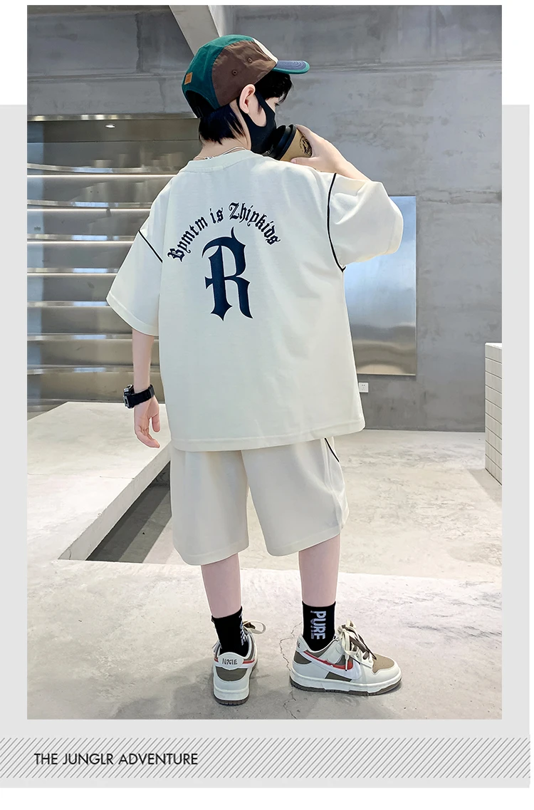Heißer Verkauf: Sommer-Bekleidungsset für Teenager-Jungen – T-Shirt, Shorts, Kostüm-Anzug, Kinder-Mode-Streetwear-Outfit, Teenager-Kinder-Trainingsanzug mit Schriftzug – Detail 9