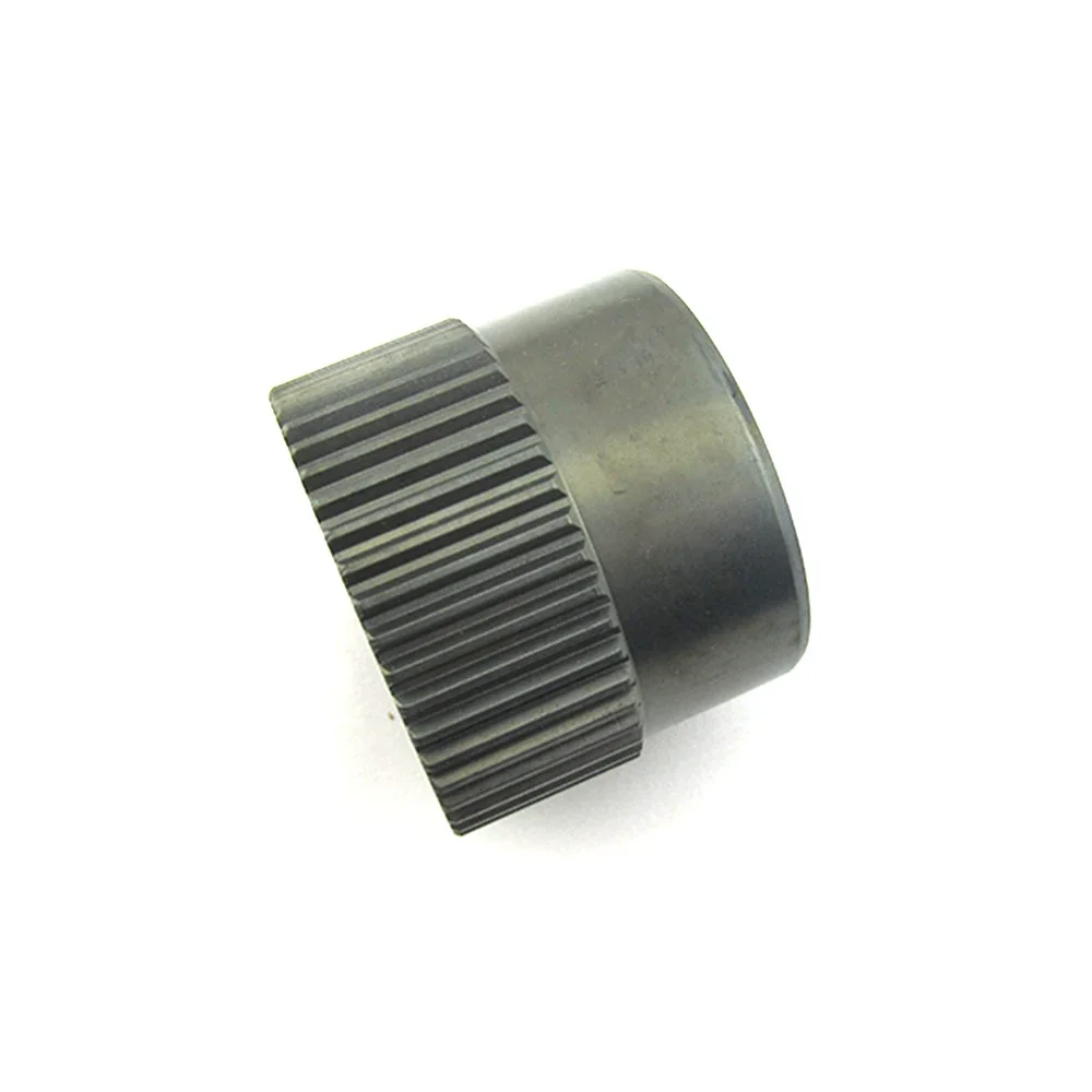 Manga del engranaje impulsor de la bomba de aceite del cigüeñal del motor para Mitsubishi L200 L300 Pajero Montero Sport Space Wagon 2.5D 4D56 MD 099211