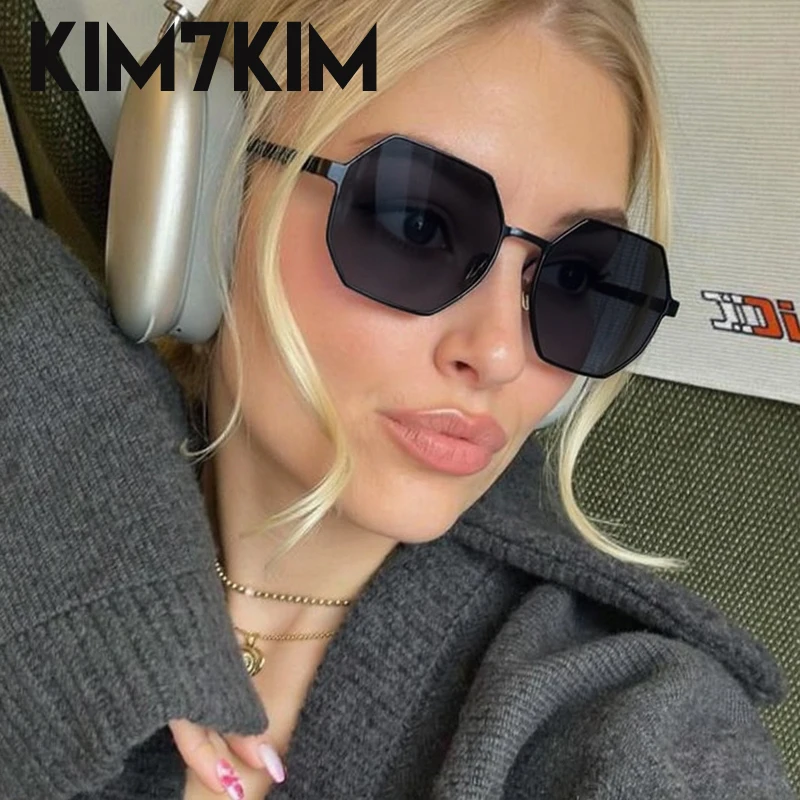 خمر مضلع فاسق النظارات الشمسية النساء 2025 العلامة التجارية الفاخرة إطار معدني مربع نظارات شمسية الكلاسيكية القيادة نظارات للسيدات UV400