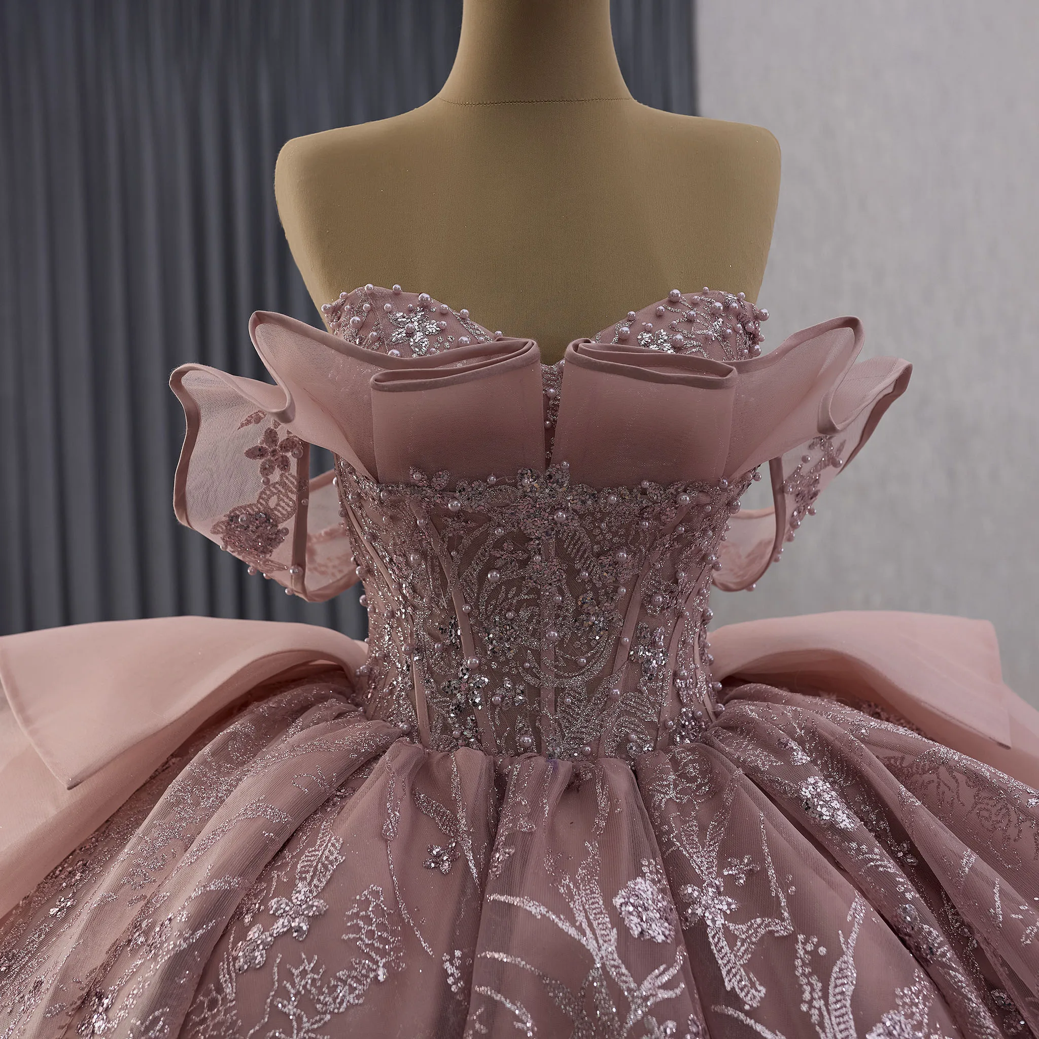 فستان Rosymae وردي أحمر الخدود مكشوف الكتفين Quinceanera أنيق مكشكش ماكسي ترتر وطبقة لؤلؤية لأسلوب الأميرة #3