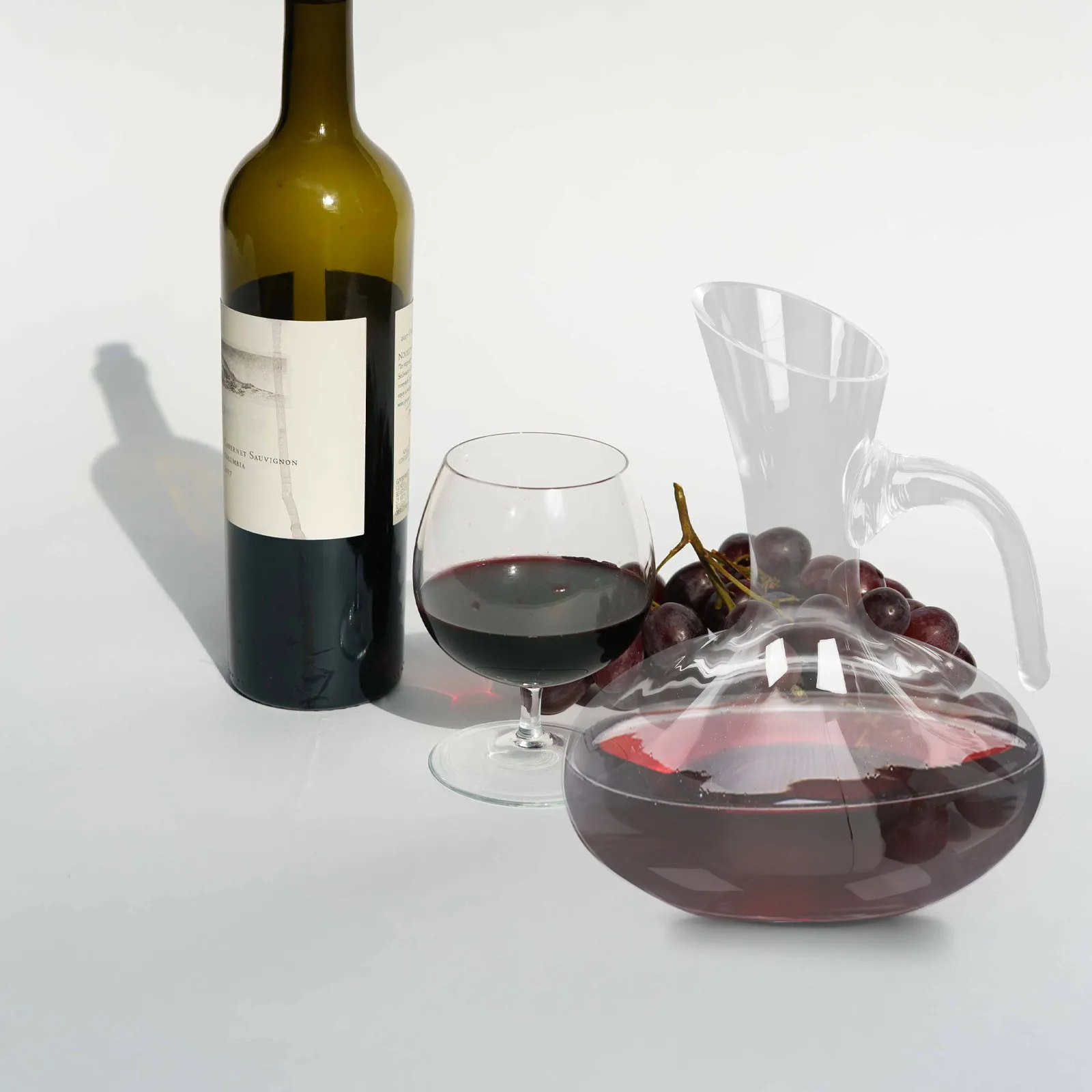 

Large Glass Wine Decanter Red Wine Dispenser Crystal Liquor Divider Fast Aerating Brandy Decanter for Home Bar Kitchen