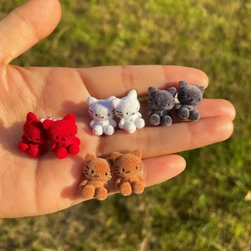 New Cute Flocking Plush Cat Earring Japan Korea for Women Girls Little Bear Velvet Cartoon Earrings Party Jewelry Gifts