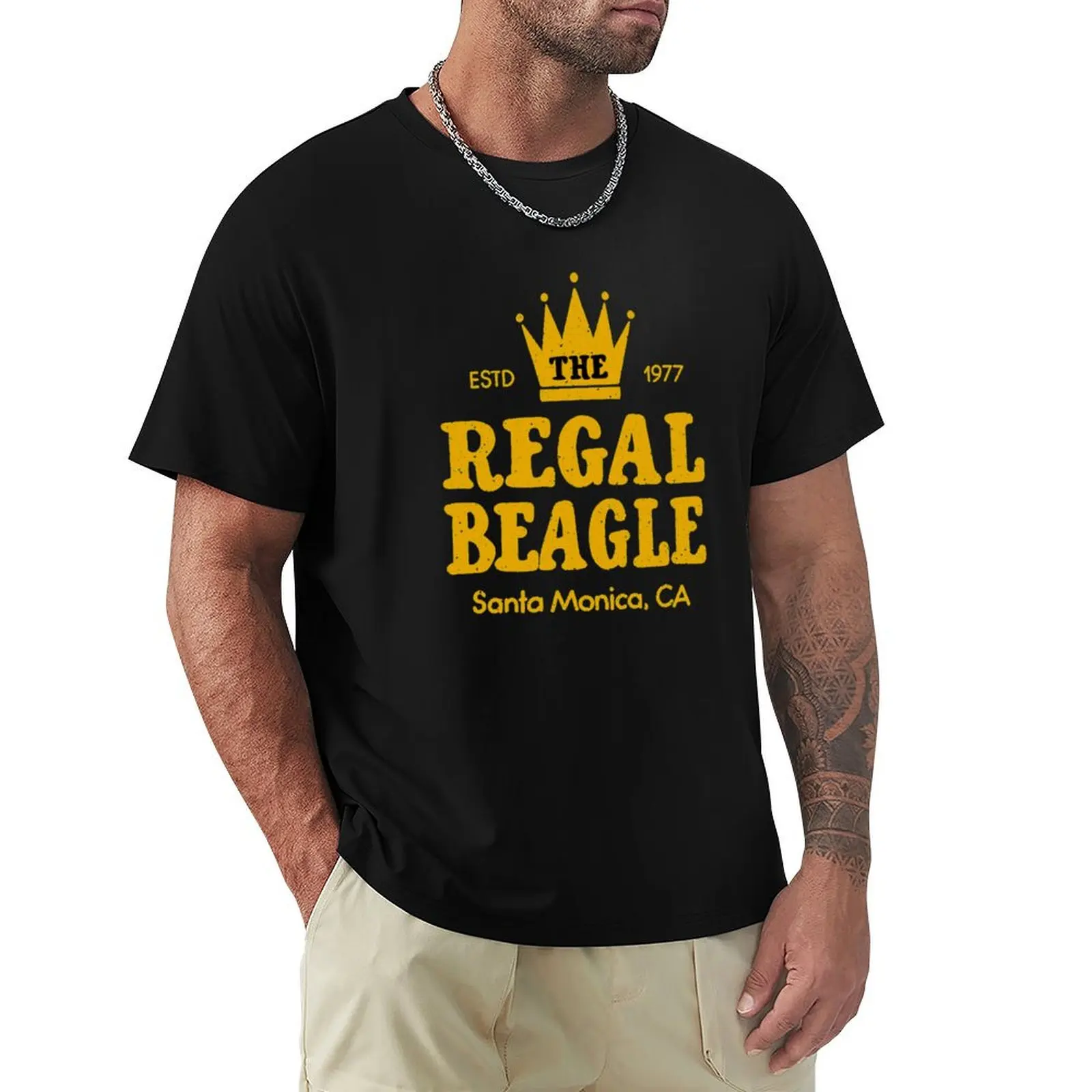 Regal Beagle T-Shirt Vintage Print Crew Neck Tee