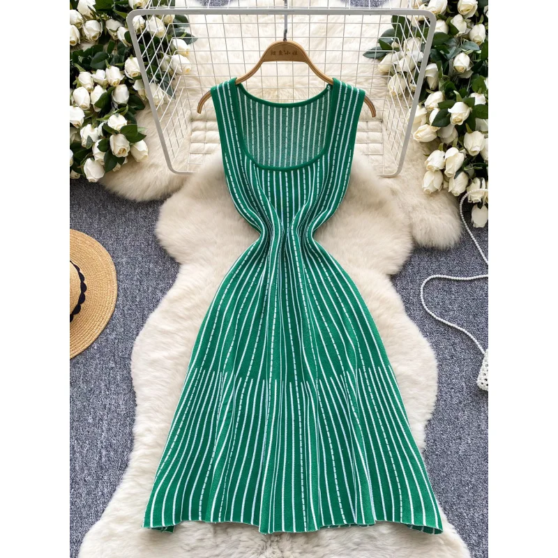INS damska dopasowana letnia sukienka midi w paski z dzianiny, codzienna sukienka na imprezę w kształcie litery A, sukienka na ramiączkach, elegancka sukienka na imprezę z kwadratowym dekoltem, vestido de festa 2025