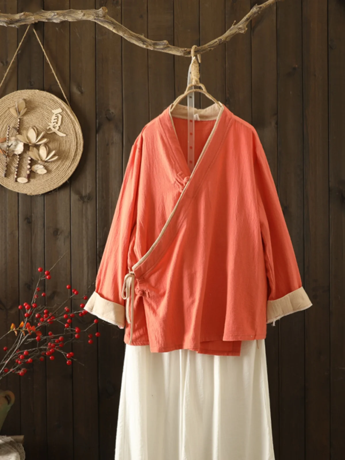 V넥 롱 슬리브 코튼 린넨 여성 플러스 사이즈 레트로 슬레 버튼업 캐주얼 탑 가을 패션 다도 의상...