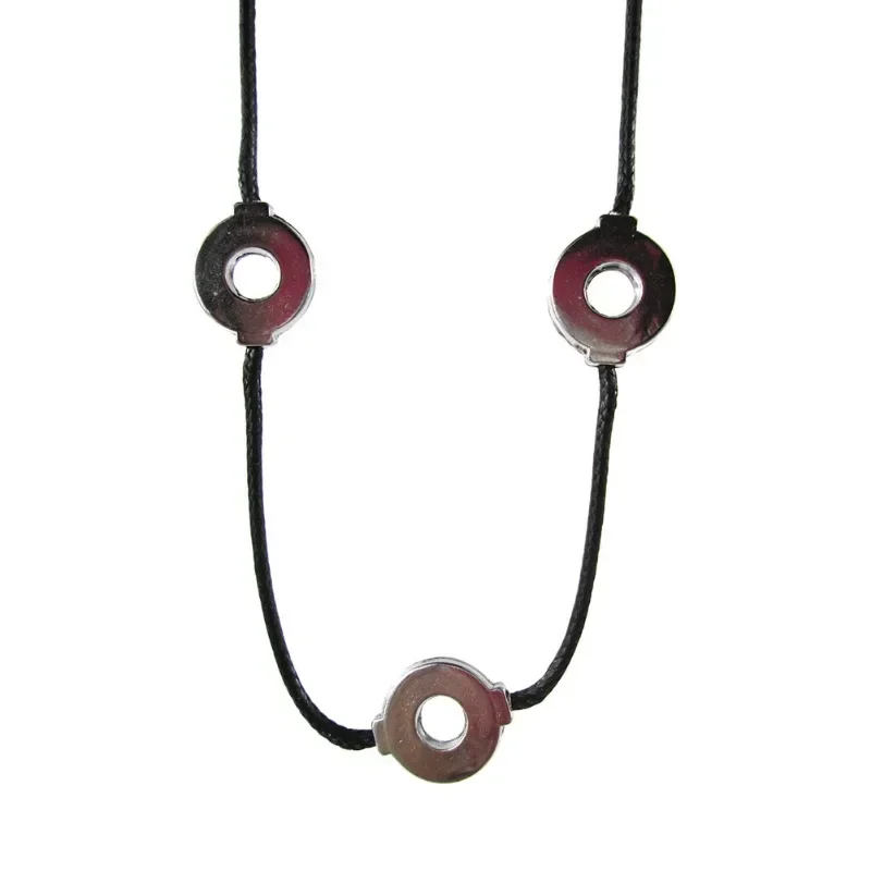 1 stücke Naruto Bsarai Akatsuki Titan Stahl Itachi Cosplay 3 Loops Halskette Anhänger Cartoon Schmuck Coole Männer Frauen Geschenke – Detail 3
