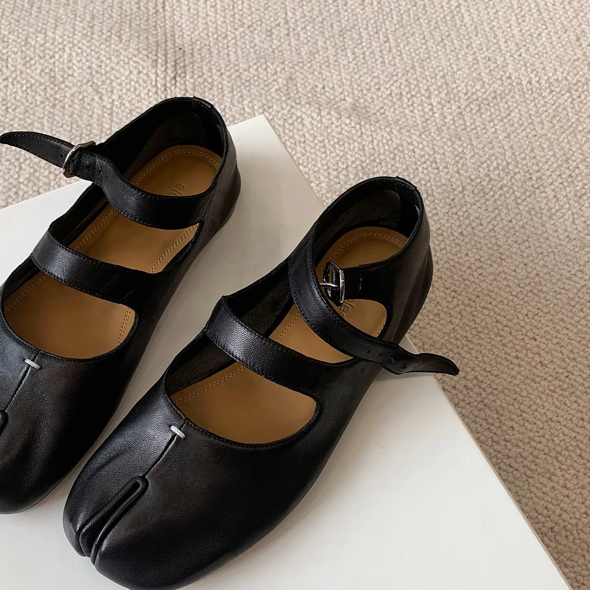خريف نمط جديد صف مزدوج مشبك ماري جين تصميم المرأة حذاء مسطح جلد مبطن الفلين أسفل لينة مريحة الأحذية #4