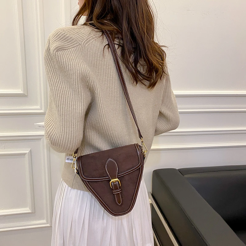 

Paris Fashion Women's Shoulder Bag Elegant Women's Chain Strap Crossbody Bag Luxury Design Casual Women's Handbag