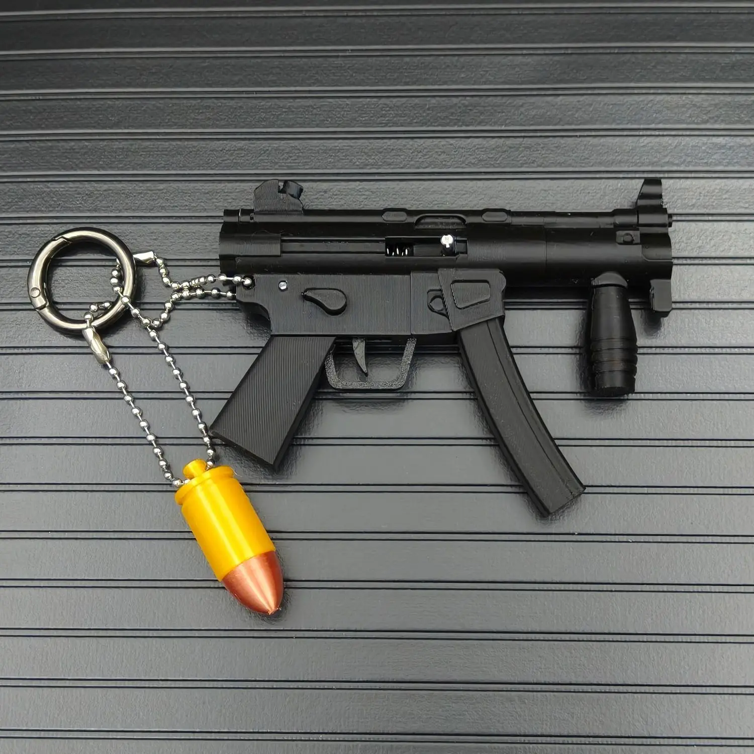 3D Printed MP5 Style Chibi Launcher Keychain Pendant, Mini Spring-Loaded Toy - Cute Cool Bag Charm for Keys & Backpack