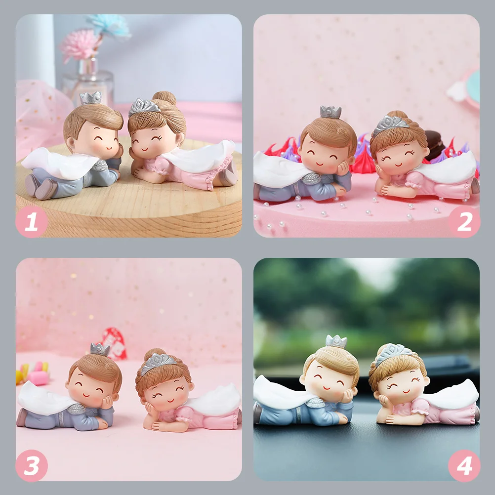 

2Pcs Resin Mini Cake Adorns Cartoon Birthday Decoration Cake Resin Figures Delicate Characters