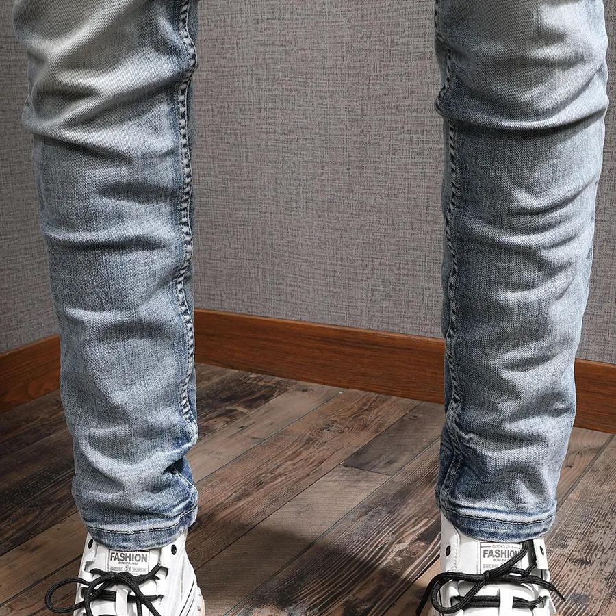 Fashion Trendy Men Jeans Retro Washed Light Blue Elastic Slim Fit Ripped Jeans Men Embroidery Designer Patched Denim Pants Homme