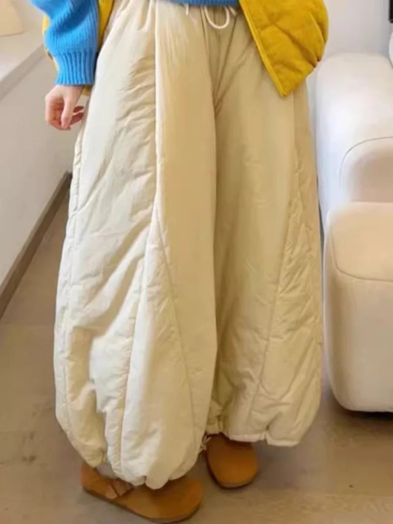 Pantalones de talla grande para mujer, pantalones de pierna ancha con cintura elástica japonesa, pantalones cálidos con cordón para otoño e invierno W924 ﻿