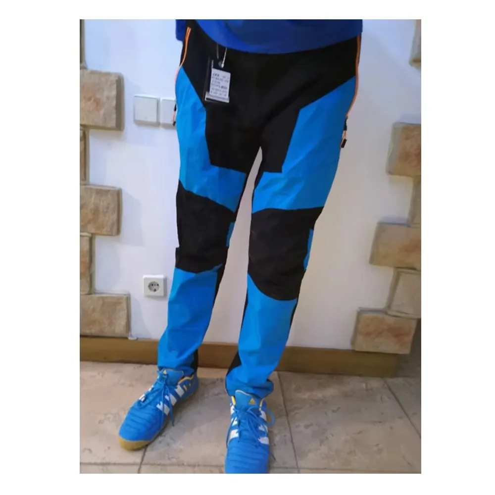 Thumbnail 4 - #27 Best Hiking Apparel to Buy In 2026