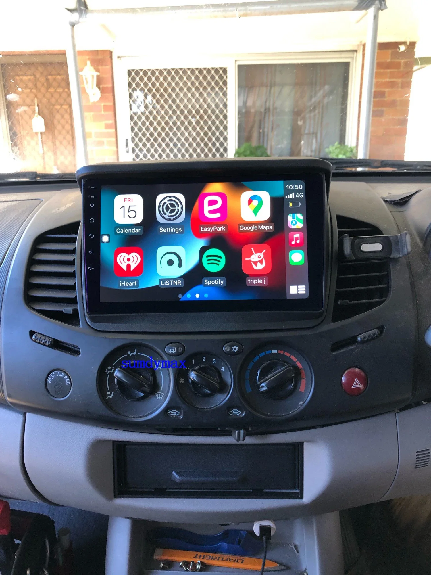 9 inch Car Radio Fascias Frame For Mitsubishi Pajero Sport 2 L200 Triton 2008 - 2020 car Panel Dashboard Installation Trim