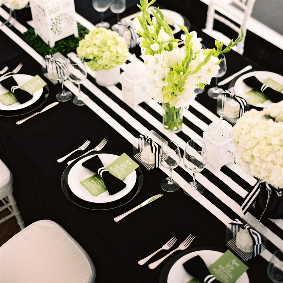 BAAX 10 Pack Table Runner Polyester Table Decor Classic Black and White Striped Table Runner Modern Elegant Design