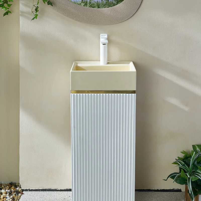 

Cream wind column basin integrated floor standing washbasin courtyard outdoor art small column