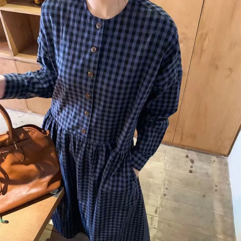 

Retro Contrasting Plaid Long Sleeved Dress for Women's New Style, Loose and Slimming, Covering Flesh and Casual