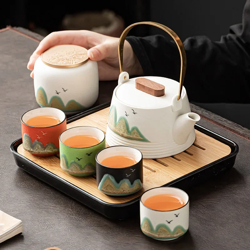 Forbidden City Chinese Ceramic Cultural and Creative Teacups and Teapots Practical Gifts for Elders Travel Kung Fu Tea Sets