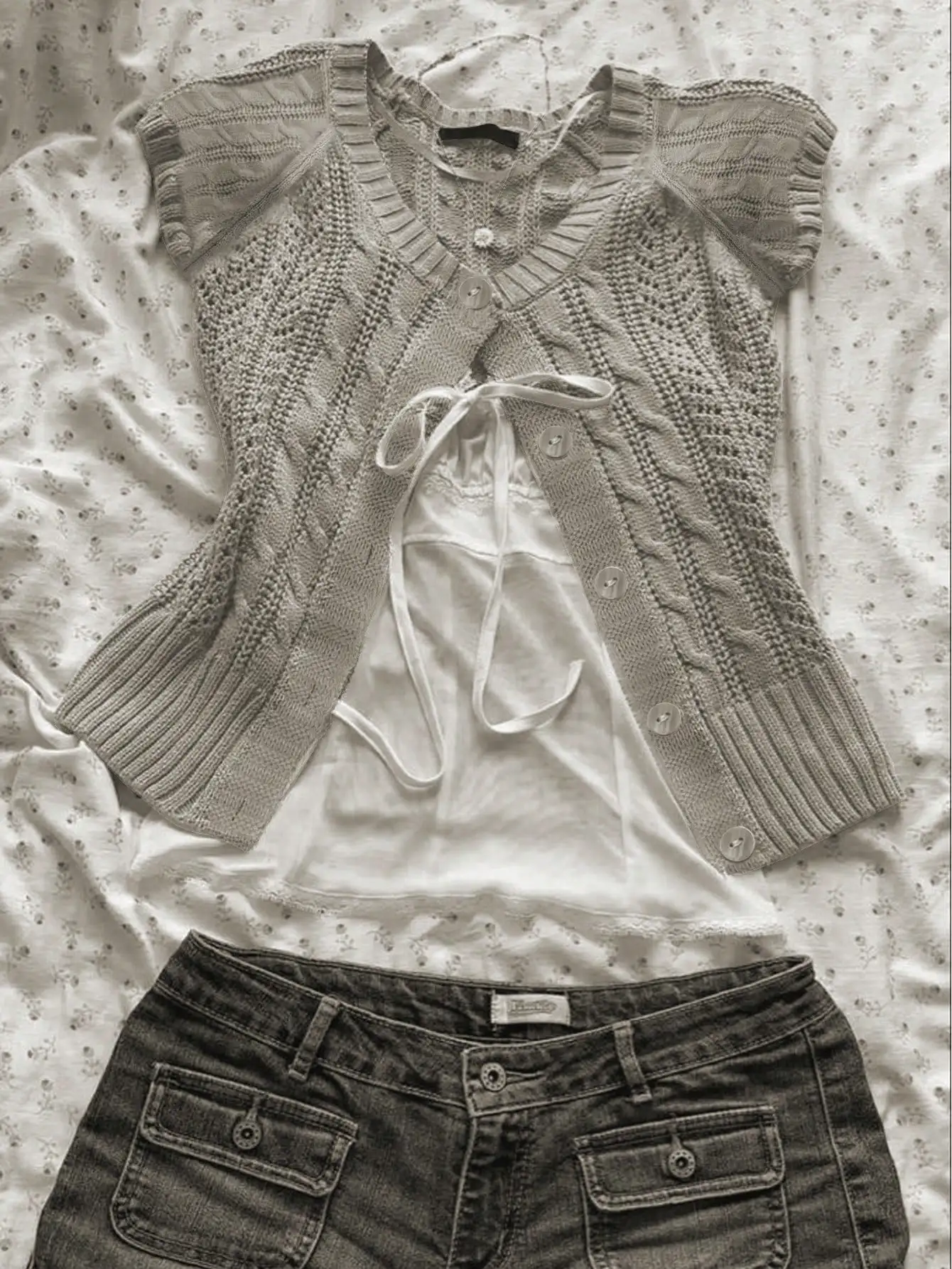 

Vintage Cable Knit Cardigan with Bow Tie Detail, Short Sleeve Women's Knitted Top