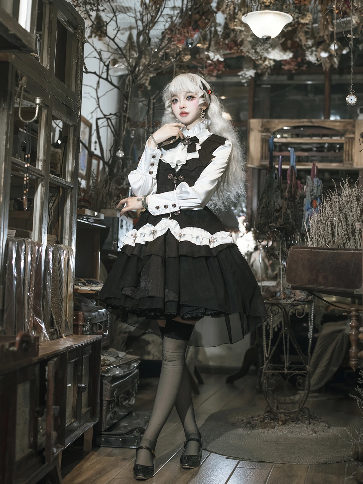 

Blood Clan Duke Daily Dark Gothic Lolita Dress Set Spring/autumn Retro Gothic Shirt Vest Half Skirt Set