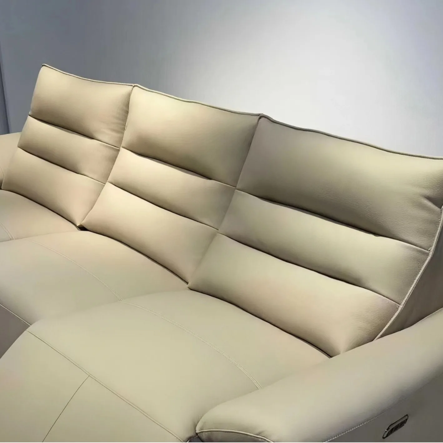 M Multifunctional leather sofa Adjustable zero against the wall First class living room Straight row sofa