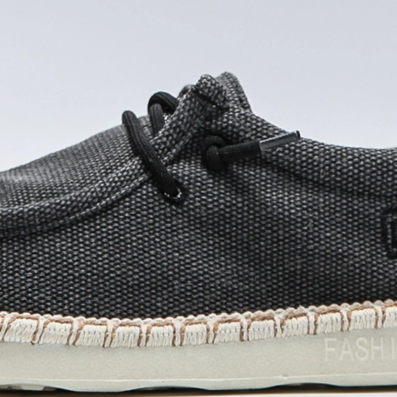 الرجال حذاء كاجوال 2026New حذاء قماش تنفس الكلاسيكية الدانتيل يصل المتسكعون أحذية قيادة لينة الرجال عدم الانزلاق أحذية رياضية Zapatos Hombre