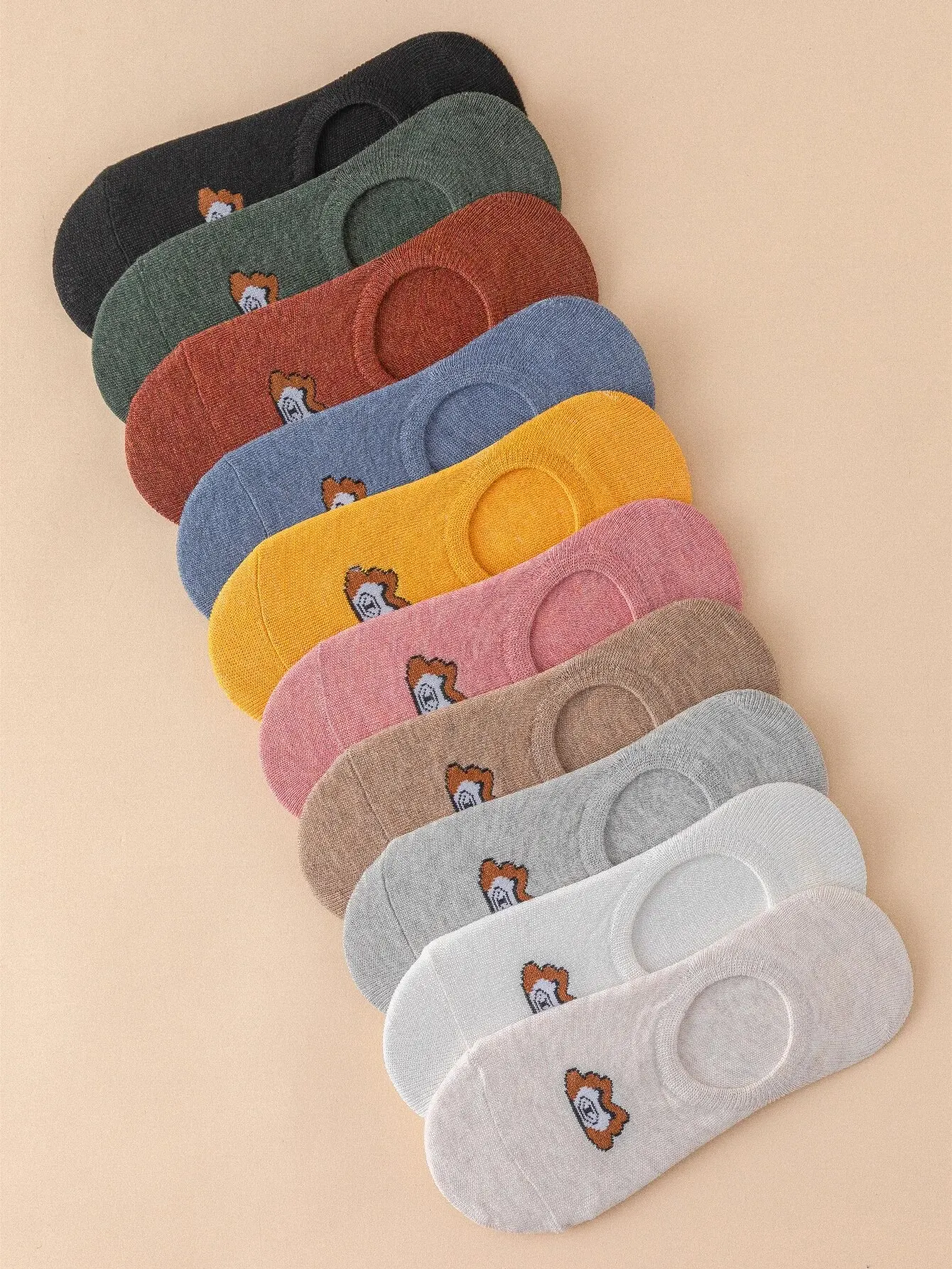 10 Pairs of Women\'s Teddy Bear Pattern Breathable and Sweat Absorbing Spring/Summer Solid Color Invisible Socks