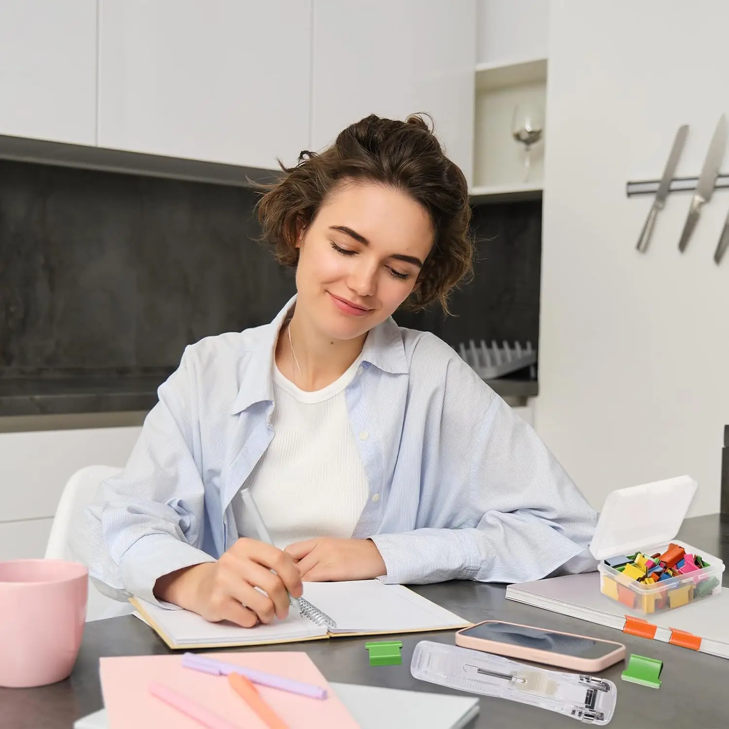 Portable Handheld Paper Clam Clip Dispenser Paper Clam Clip Dispenser with Paper Clam Clip Refills Mini Push Stapler Paper Cip