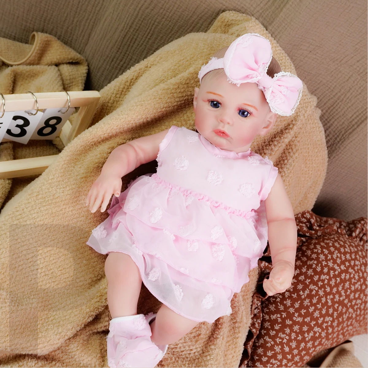 

Lifelike Newborn Baby Dolls Cute Real-life Soft Bodies Sleeping Realistic Newborn Babies and Children's Toy Accessories 3D Skin