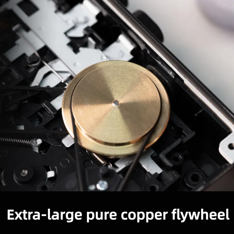 

Портативный прозрачный ретро-кассетный плеер Walkman, 13 часов воспроизведения, высокое качество звука, стереофонический кассетный музыкальный плеер, питание от USB