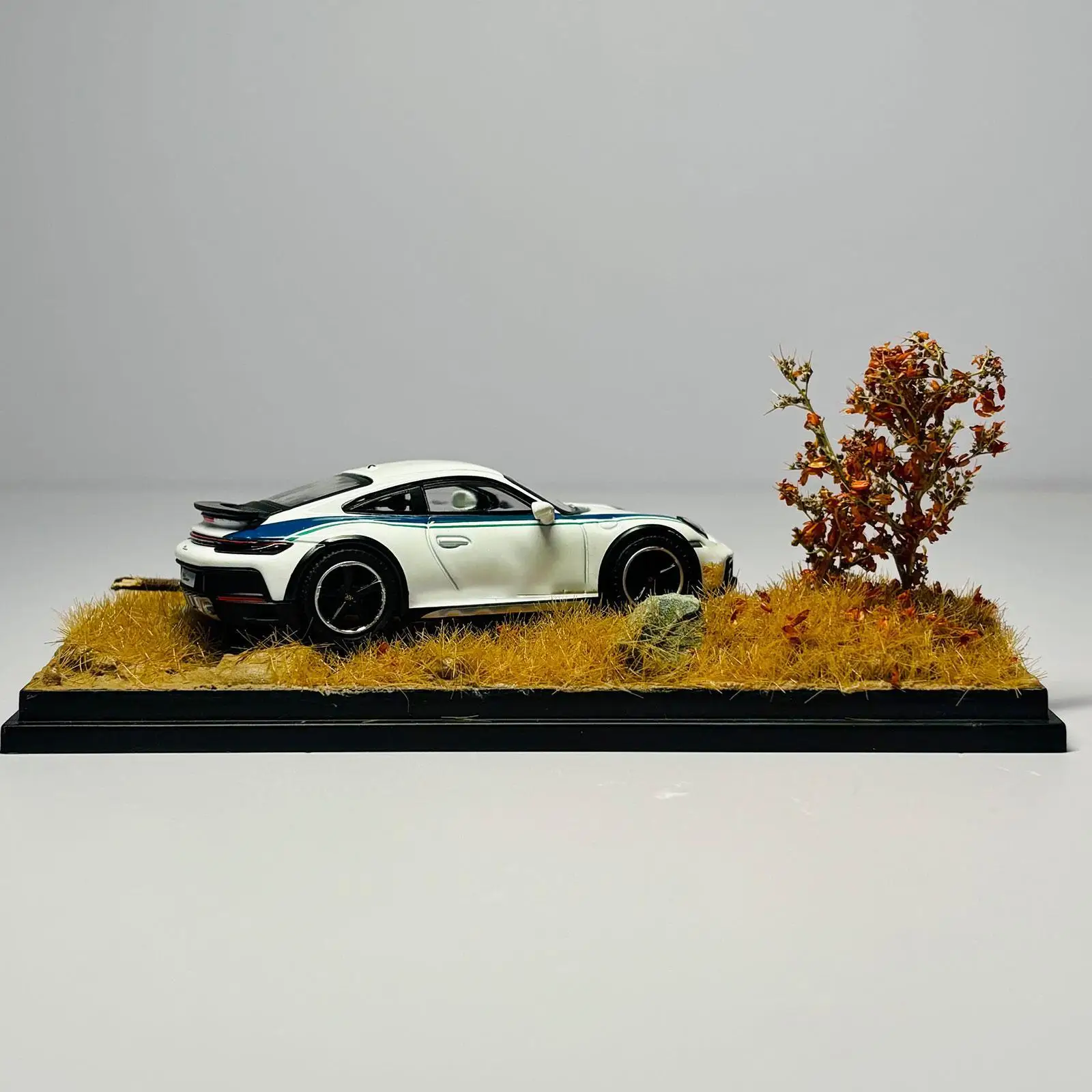 

Модель автомобиля витрина 1:64, микропейзажный декор миниатюрный декоративный декор, органайзер для витрины, гаражный ящик для хранения отделки